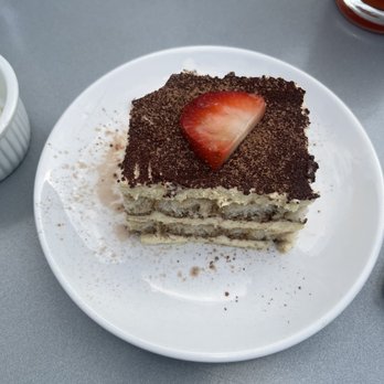 Tre Luna Bar and Kitchen - Tiramisu - Italian Near Me - Hoover, Alabama Tre Luna Bar and Kitchen - Tiramisu - Italian Near Me - Hoover, Alabama