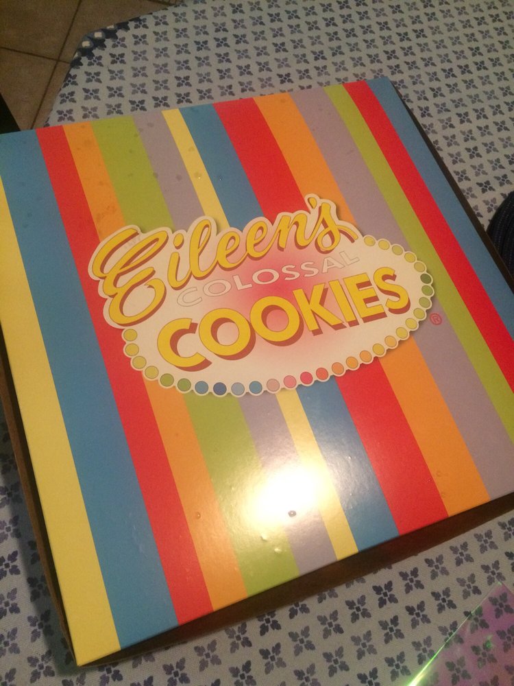Eileen's Colossal Cookies Logo