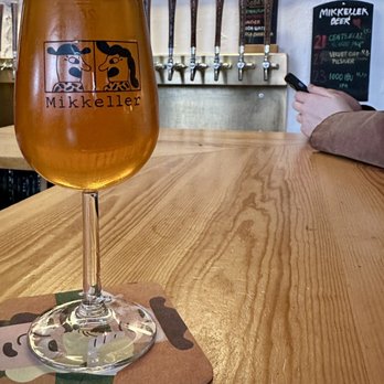 Mikkeller Bar - 1000 IBU's - Beer, Wine & Spirits Near Me - København V, 84 Mikkeller Bar - 1000 IBU's - Beer, Wine & Spirits Near Me - København V, 84
