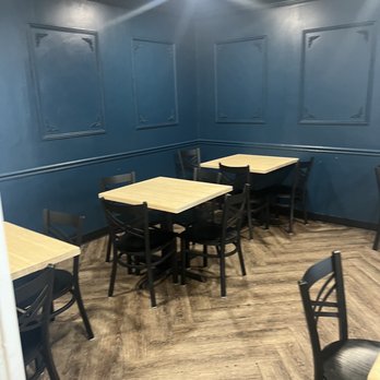 Coffee 30 - Dining - Breakfast & Brunch Near Me - Lake Charles, Louisiana