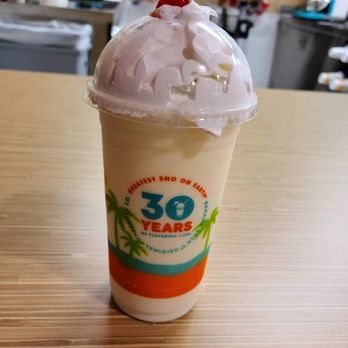 Bahama Buck's - Birthday cake smoothie - Desserts Near Me - Kissimmee, Florida Bahama Buck's - Birthday cake smoothie - Desserts Near Me - Kissimmee, Florida