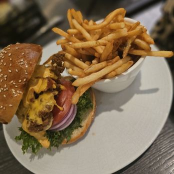 Five Acres - Cocktail Bars Near Me - New York, New York