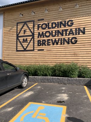 Folding Mountain Brewing Taproom and Kitchen by null