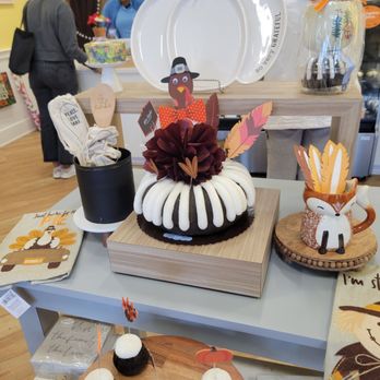 Nothing Bundt Cakes - Decorations for Thanksgiving - Bakeries Near Me - Abington, Pennsylvania