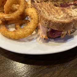 Tandoori Tavern - Reuben with onion rings.