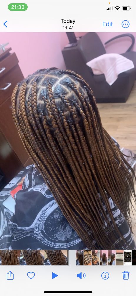 Africanbraids by Aji Logo