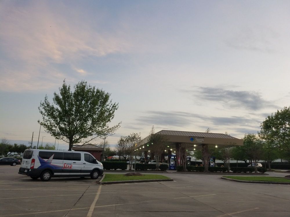 SAM’S CLUB GAS Updated August 2024 351 Hwy 6, Sugar Land, Texas