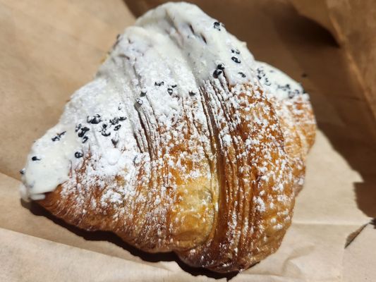 Angus T Bakery & Café - Yaletown by null