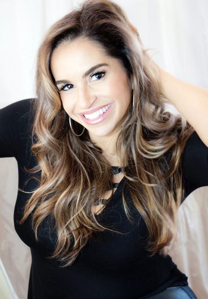 MOSS & BLACK SALON AND SPA 24 Photos Hair Salons 3808 Providence