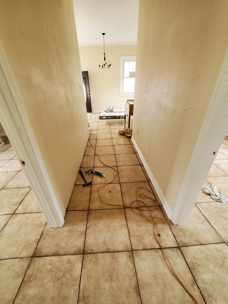 Slide of Flores Gamez Construction