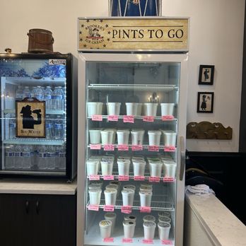 Brooker's Founding Flavors - Ice cream pints to go - Ice Cream & Frozen Yogurt Near Me - Chandler, Arizona