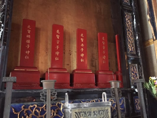 Nagasaki Koshibyo Confucius Shrine and Historical Museum of China by null