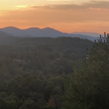 Sunset Rock - Landmarks & Historical Buildings Near Me - Highlands, North Carolina