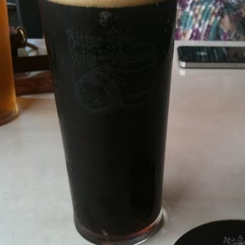 Bitter Suite - Porter from the Sunshine Coast Brewery - Bars Near Me - New Farm, QLD