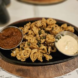 Moss + Oak - Fried calamari