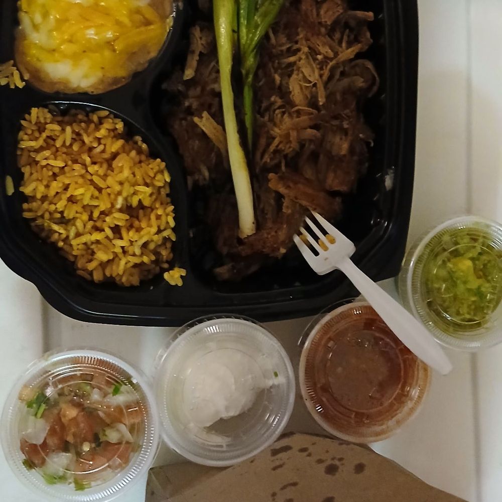 Rodrigo's Mexican Grill - Carnitas dinner plate to go. - Mexican Near Me - Riverside, California Rodrigo's Mexican Grill - Carnitas dinner plate to go. - Mexican Near Me - Riverside, California