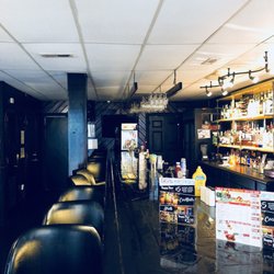 GiGi’s Bar & Hookah Lounge