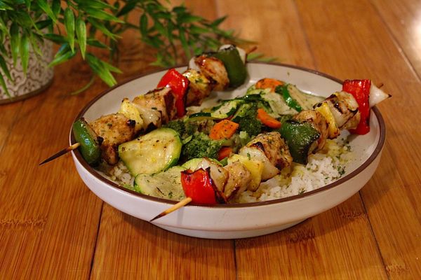 Hedera Tropical Grill by null