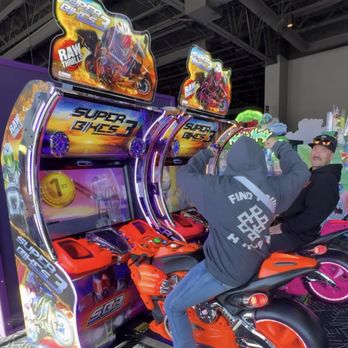 Fat Cats - Bluffdale - Super Bikes 3 - Bowling Near Me - Bluffdale, Utah