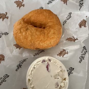 Jeff's Bagel Run - jalapeño cheddar bagel and chive spread - Coffee & Tea Near Me - Colorado Springs, Colorado Jeff's Bagel Run - jalapeño cheddar bagel and chive spread - Coffee & Tea Near Me - Colorado Springs, Colorado