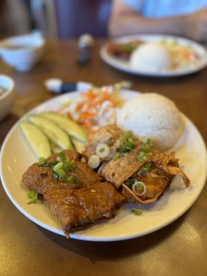Phở Ca Dao & Grill by null