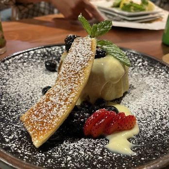 Leña Restaurant - Bread pudding - Bars Near Me - Alameda, California Leña Restaurant - Bread pudding - Bars Near Me - Alameda, California