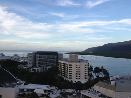 Pullman Cairns International by null