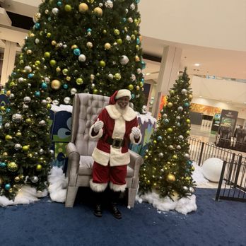 Baldwin Hills Crenshaw - Santa 12.24.25 - Shopping Centers Near Me - Los Angeles, California Baldwin Hills Crenshaw - Santa 12.24.25 - Shopping Centers Near Me - Los Angeles, California