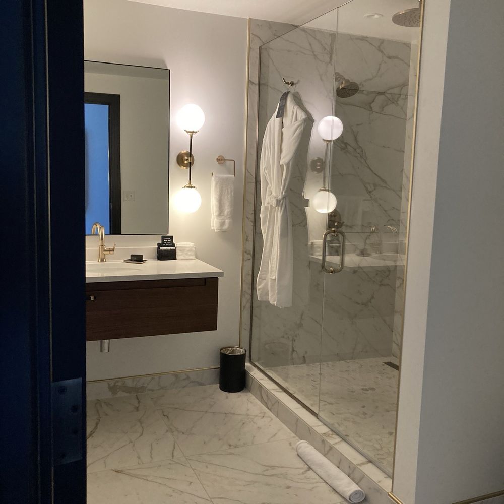 Bottleworks Hotel - Rainfall shower - Hotels Near Me - Indianapolis, Indiana