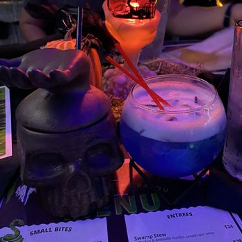 Calypso Spirits Bar - Cajun/Creole Near Me - Saint Louis, Missouri