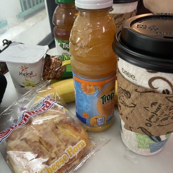 Casablanca Inn - Delicious, fresh snacks. - Hotels Near Me - San Clemente, California
