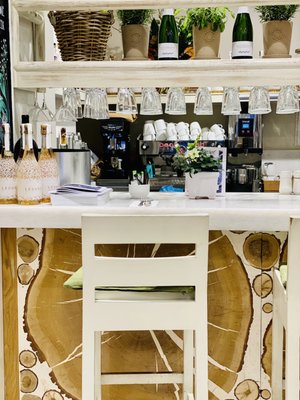 Daylesford Organic by null