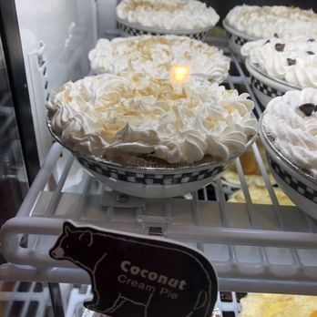 Black Bear Diner Beaumont - Pies - Diners Near Me - Beaumont, Texas