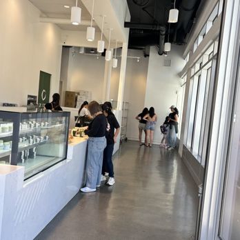 Izumi Matcha - Nice place, but where and how do I order? Go figure it out yourself! - Coffee & Tea Near Me - San Mateo, California