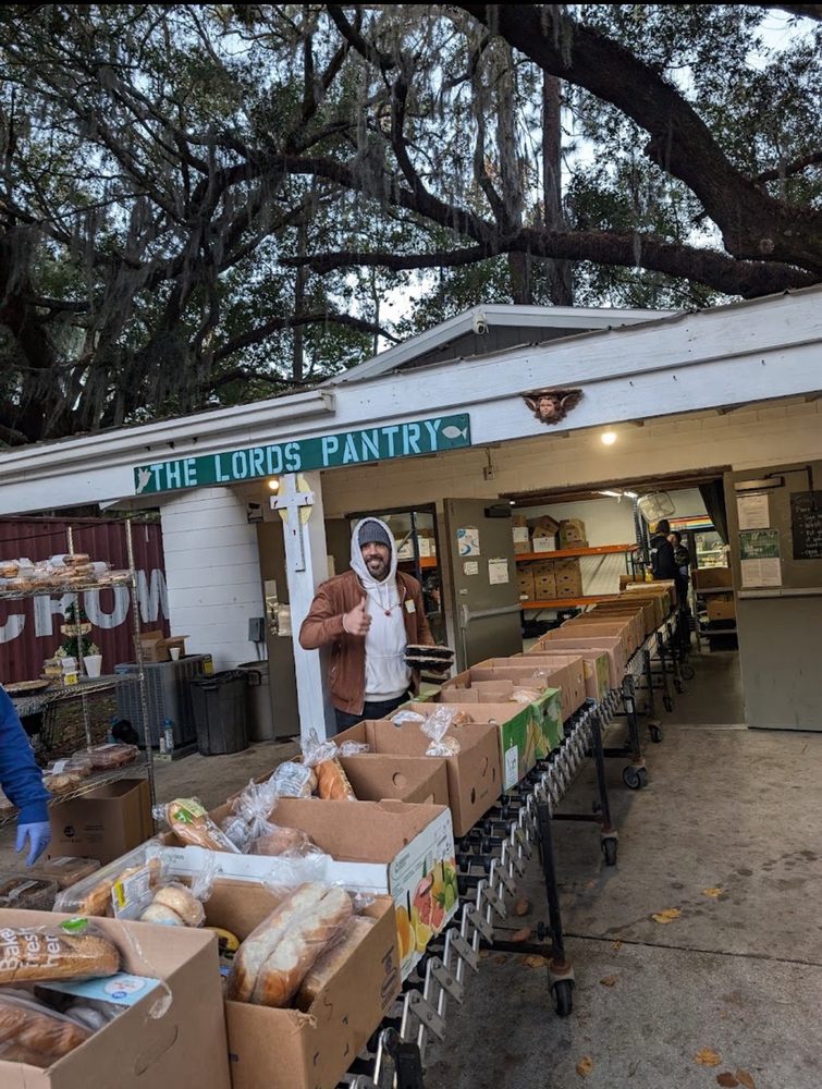 The Lord’s Pantry - social services organization in Jacksonville, FL
