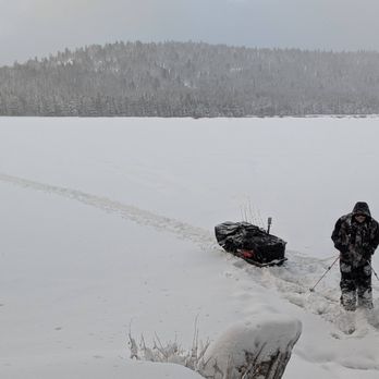 Pat's Guide Service - pat pulling all the equipment and gear by himself - Fishing Near Me Pat's Guide Service - pat pulling all the equipment and gear by himself - Fishing Near Me
