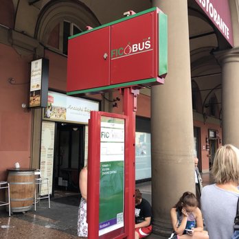 FICO Eataly World - Look did this sign to get the bus to FICO WORLD across the street from the train station - Food Court Near Me - Bologna, BO