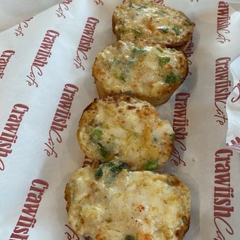 Crawfish Cafe - Crawfish Cheese Bread - Cajun/Creole Near Me - Shenandoah, Texas