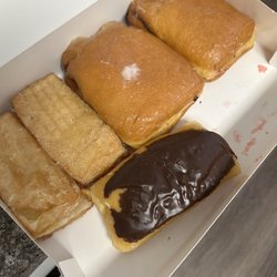 Giggle Monsters Craft Donuts - Cronuts, Blueberry Cream Cheese, Bavarian Cream