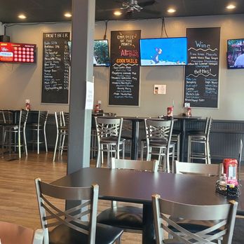 Broadway Plates And Pints - Interior - Burgers Near Me - Grove City, Ohio Broadway Plates And Pints - Interior - Burgers Near Me - Grove City, Ohio