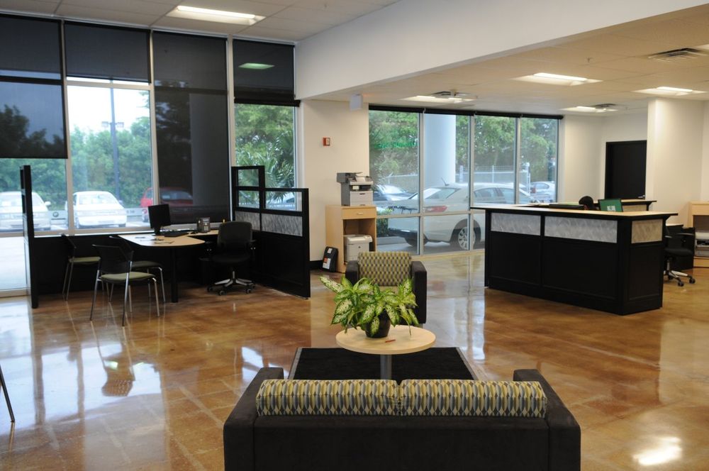 DRIVETIME USED CARS Updated July 2024 6100 NW 167th St, Hialeah, Florida Used Car Dealers