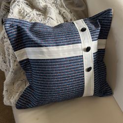 Sylvia's Design Studio - My intro pillowcase project