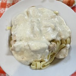 Notini's - Chicken Fettuccini