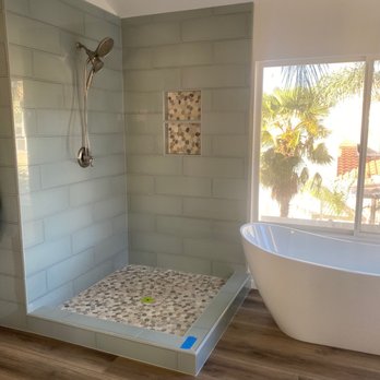 Mastercraft Home Improvement - Beautifully tiled spacious shower (was waiting for custom built screen when this was taken) - General Contractors Near Me - Murrieta, California Mastercraft Home Improvement - Beautifully tiled spacious shower (was waiting for custom built screen when this was taken) - General Contractors Near Me - Murrieta, California