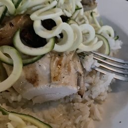 Gluten free chicken zucchini noodles Gluten free chicken zucchini noodles
