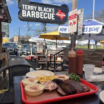Terry Black's Barbecue - Barbeque Near Me - Austin, Texas Terry Black's Barbecue - Barbeque Near Me - Austin, Texas