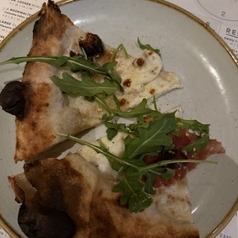 Sixty Vines - Fig & Prosciutto Pizza - Wine Bars Near Me - Winter Park, Florida Sixty Vines - Fig & Prosciutto Pizza - Wine Bars Near Me - Winter Park, Florida