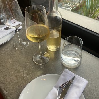 R Five Wines - Carafe of wine - Wine Bars Near Me - Downingtown, Pennsylvania