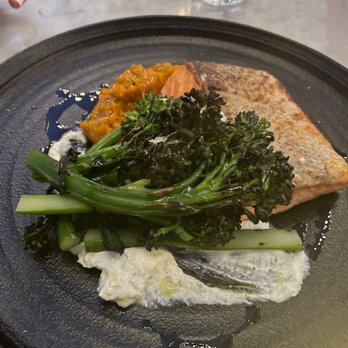 The Pearl Hotel - Amazing Salmon!! - San Diego, CA