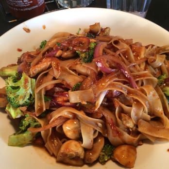 Noodle - Chicken basil noodles sans tomato and with broccoli added - Sushi Bars Near Me - Decatur, Georgia Noodle - Chicken basil noodles sans tomato and with broccoli added - Sushi Bars Near Me - Decatur, Georgia